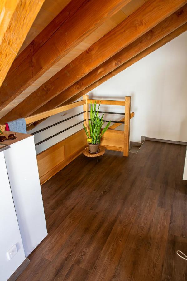 Appartement Charmant A Saint Come D'Olt Vue Montagne 80 M² Balconc Zewnętrze zdjęcie